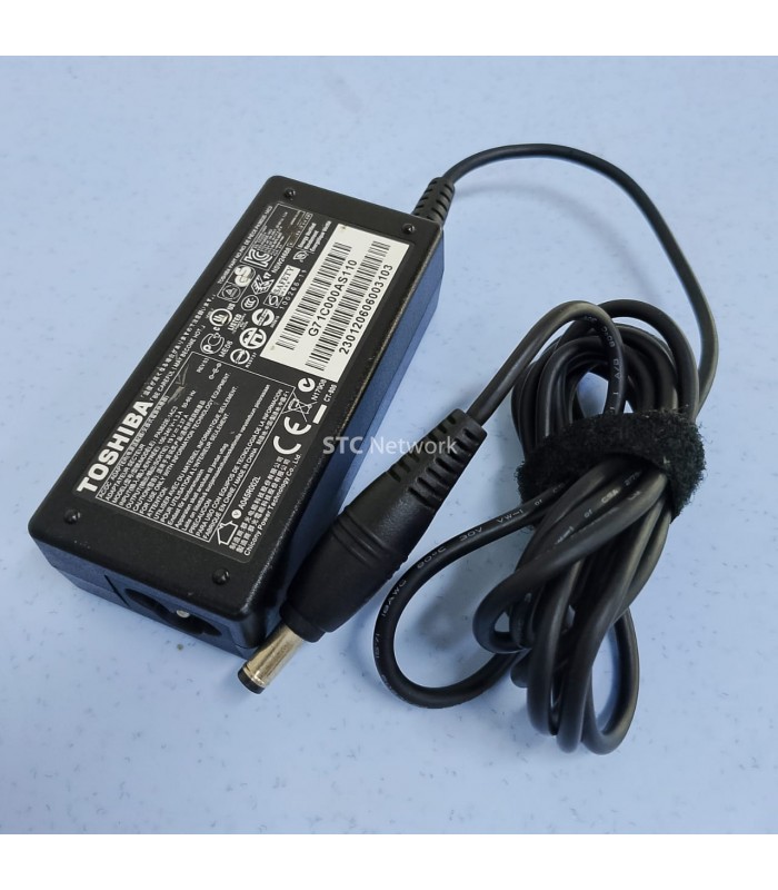 Toshiba 19V 2.37A Φ 5.5*2.5 mm